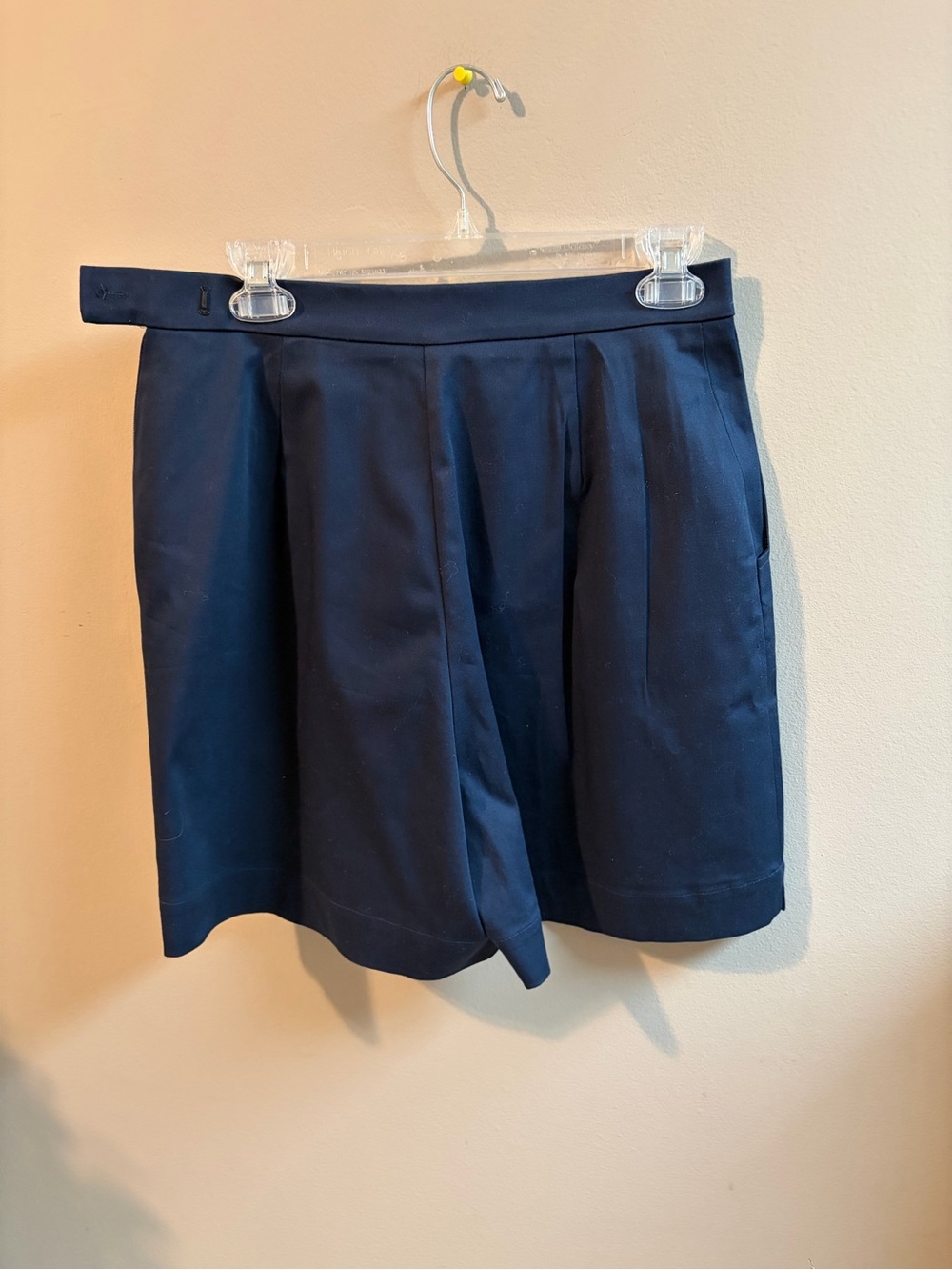 Jacobson’s Classic Navy Women’s Pleated Shorts - Picture 3 of 5
